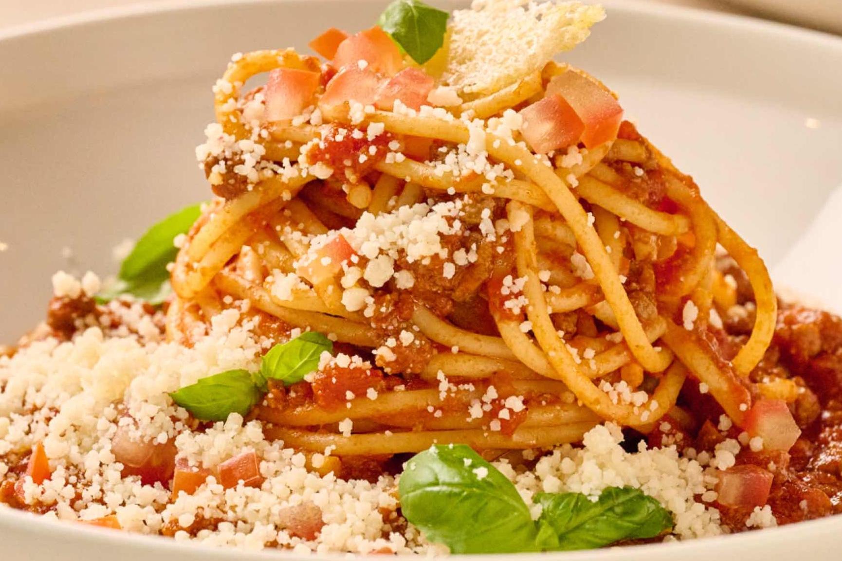 SPAGHETTI BOLOGNESE