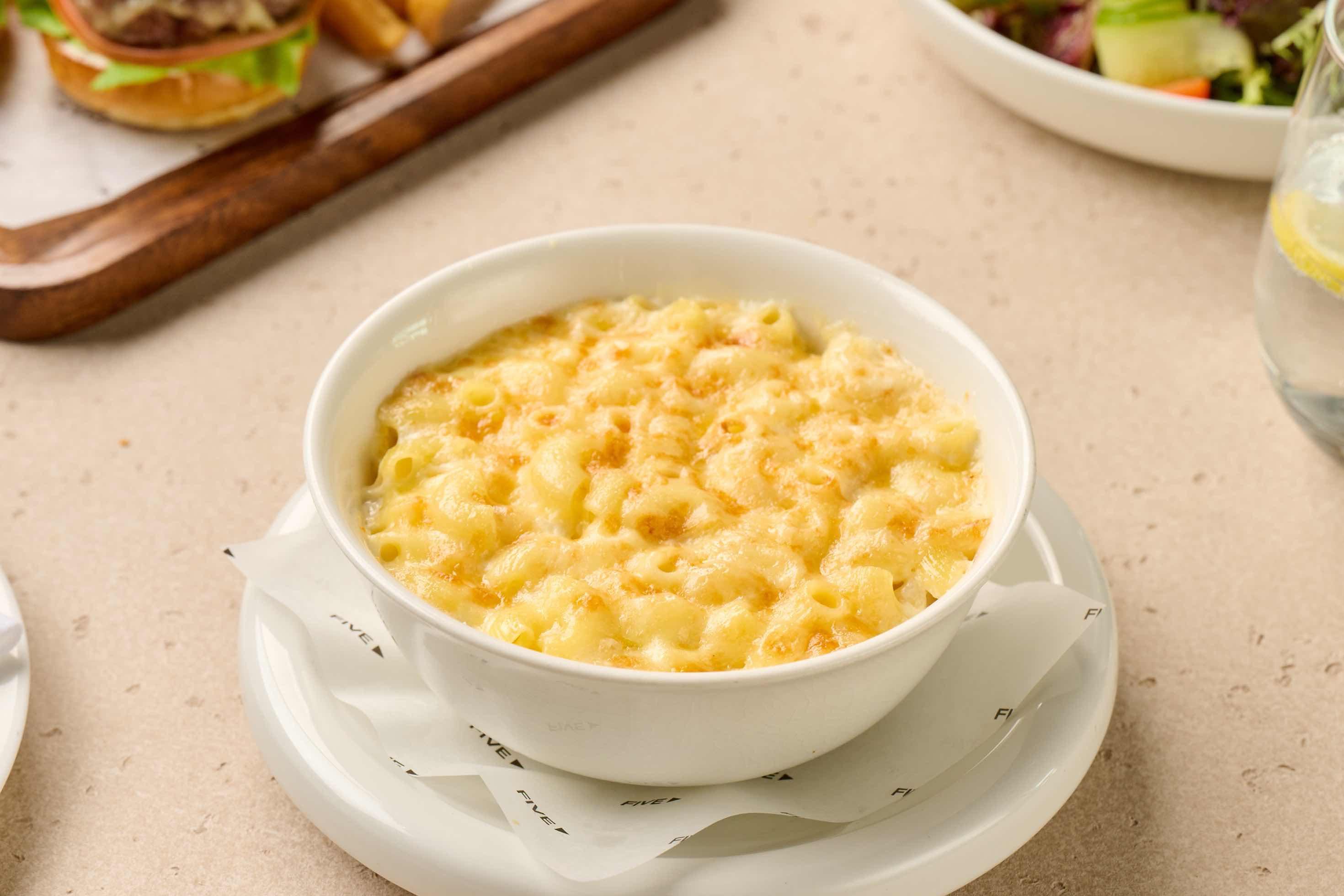 MAC AND CHEESE